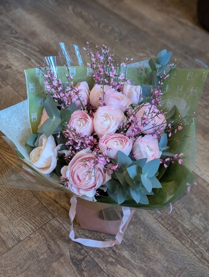 Romantic Ranunculus